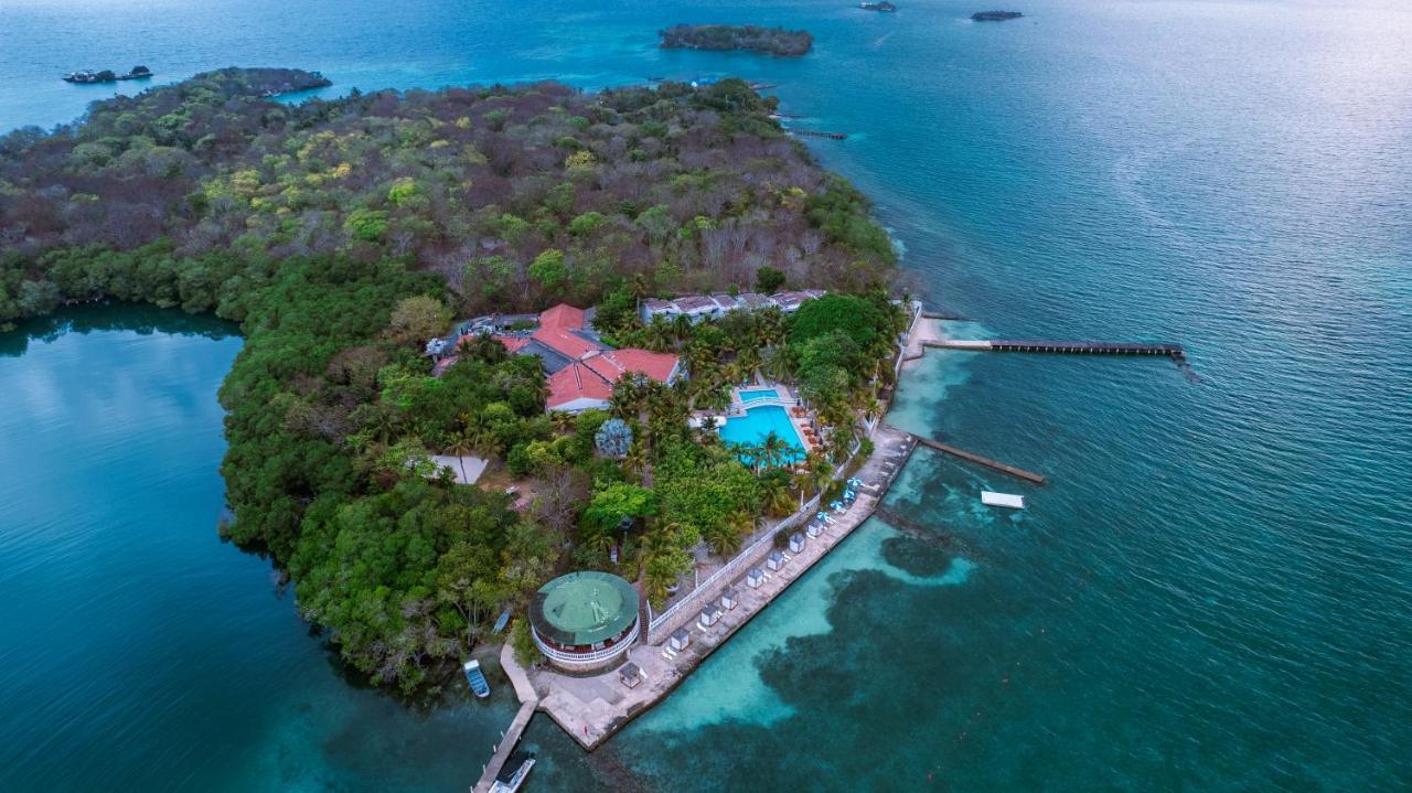 Hotel Cocoliso Island Resort Isla Grande  Kültér fotó